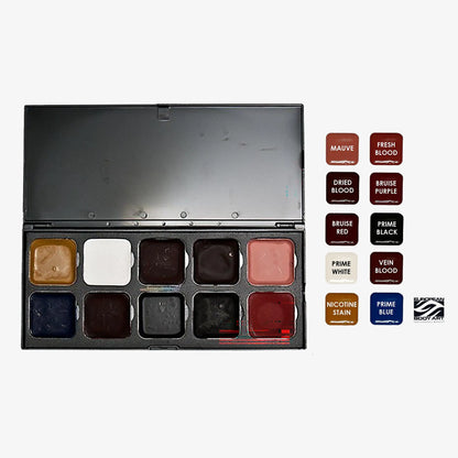 Make-up palettes.