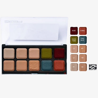 Make-up palettes.
