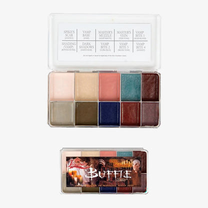 Make-up palettes.