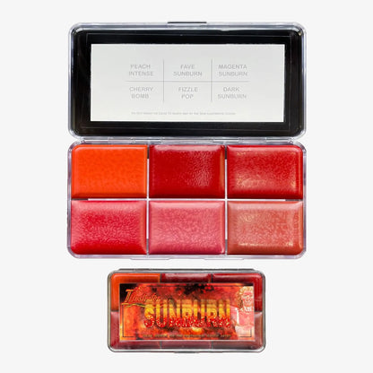 Make-up palettes.